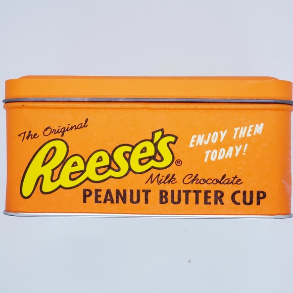Reese's Peanut Butter Cup Hershey's Tin - Picture 3 of 8